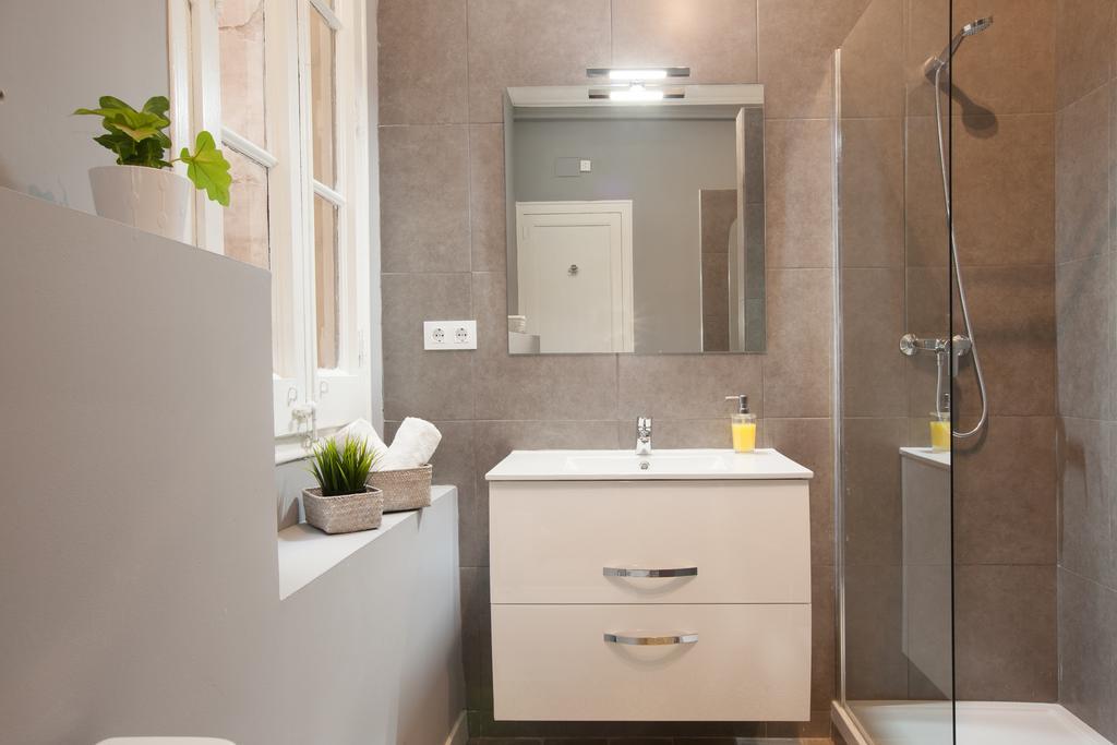 Enjoy Apartments Sofia 바르셀로나 외부 사진